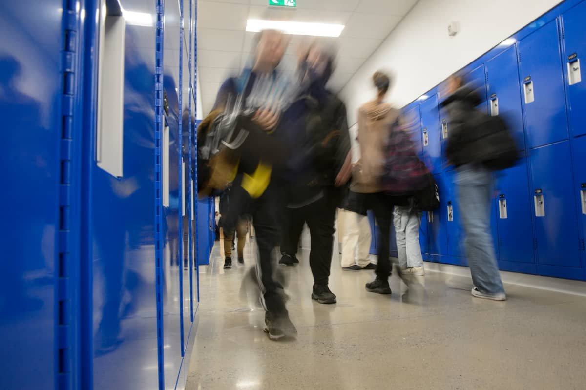 compressions-en-education-le-prive-simpose-au-detriment-du-public Quand le gouvernement coupe dans l’éducation, c’est le privé qui encaisse… et les élèves qui perdent. #Éducation #Québec