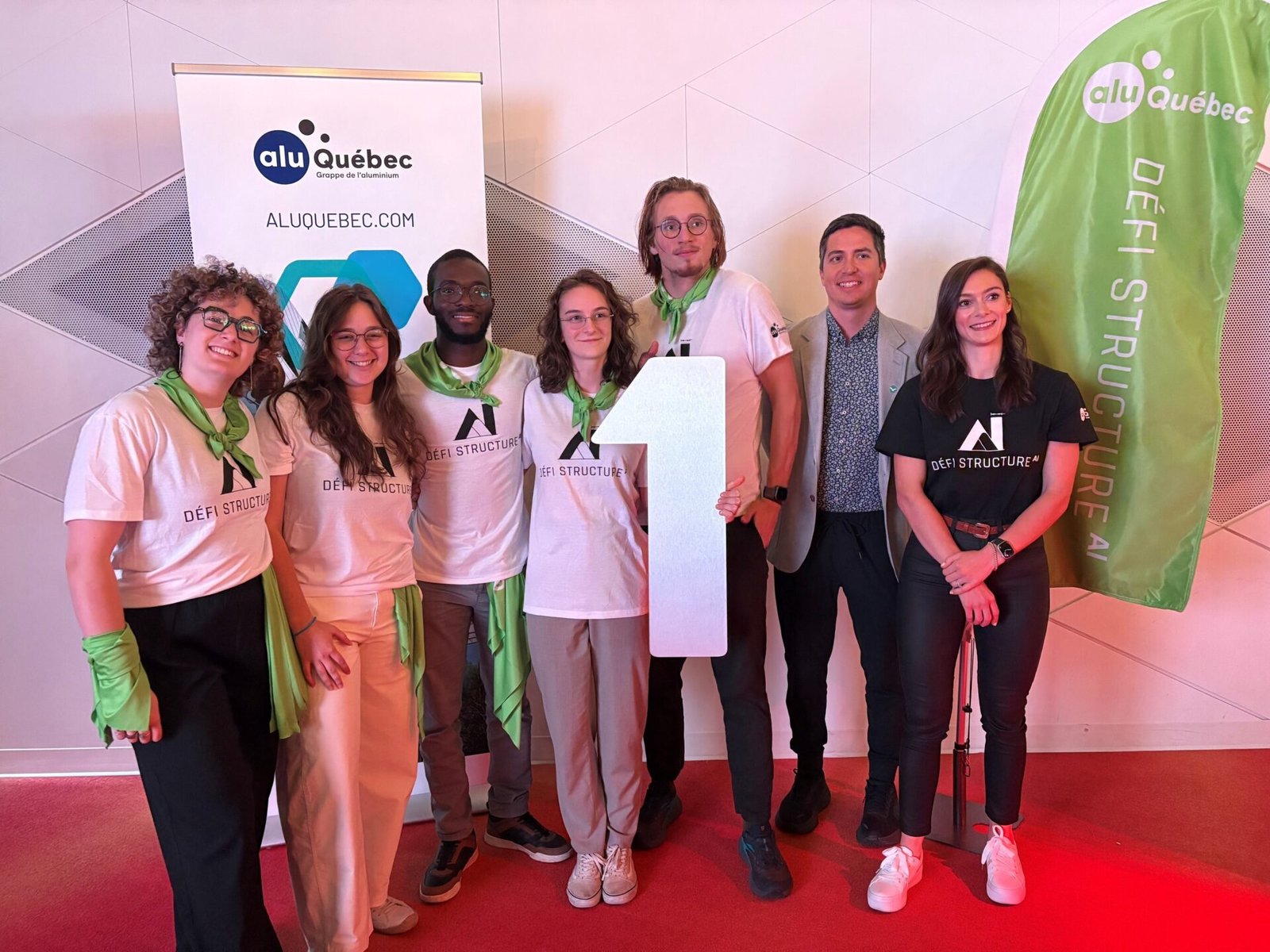 🏗️ Défi Structure-Al : 40 étudiants réunis à Montréal pour imaginer des projets innovants en aluminium. Une relève inspirante ! #Innovation #Aluminium #Québec