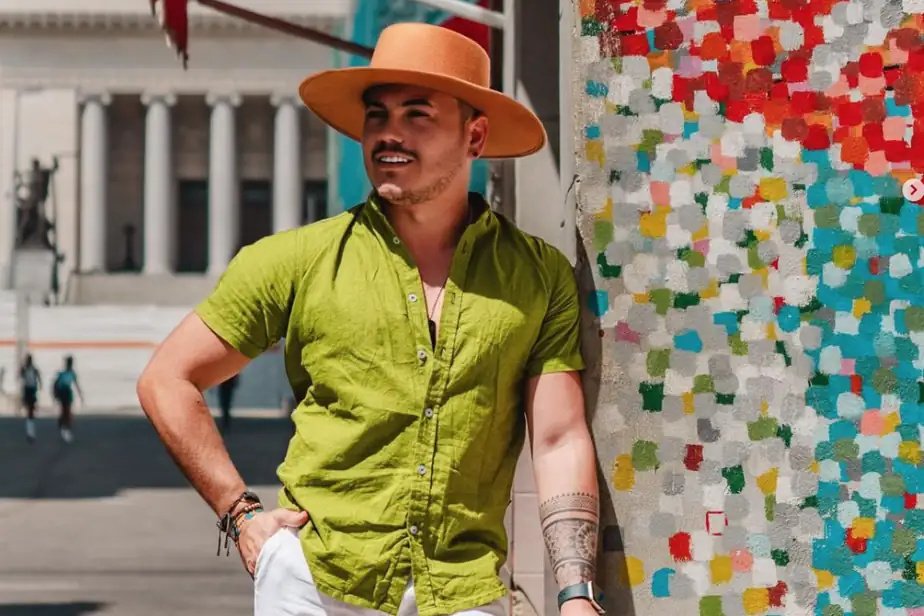 Un homme de 62 ans est accusé de négligence criminelle après la mort d’un touriste tombé d’un yacht près du pont Jacques-Cartier. Procès à venir le 30 septembre. ⚖️ #Montréal